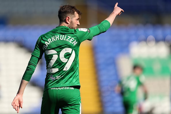 Preston's contract decision over Tom Barkhuizen should be an easy one