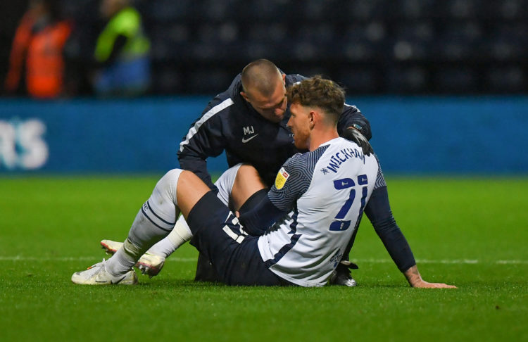 Reading have taken former Preston duo Connor Wickham and Josh Murphy on trial
