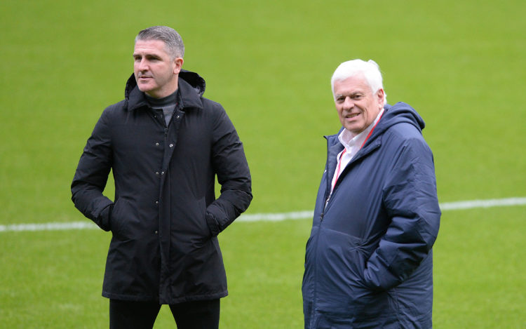 Neil Mellor spots PNE chief Peter Ridsdale watching League Two clash ahead of January window