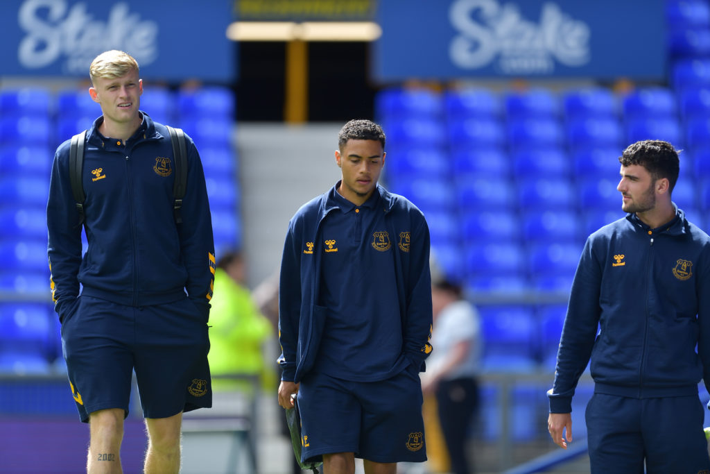 Everton FC v Fulham FC - Premier League
