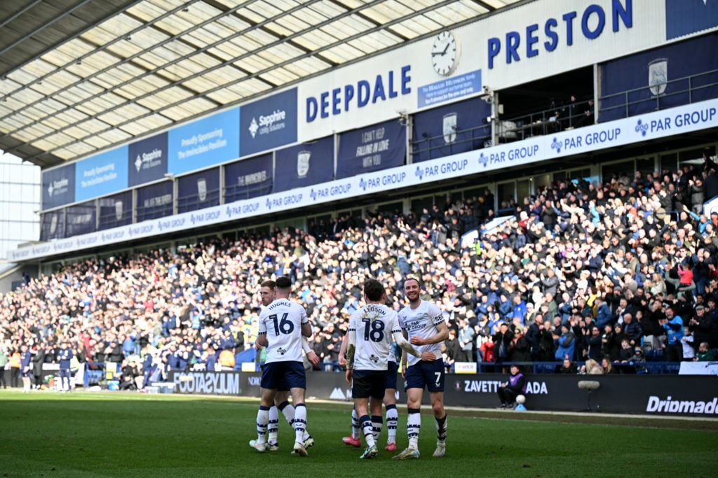 TOPSHOT-FBL-ENG-FACUP-PRESTON-BURNLEY